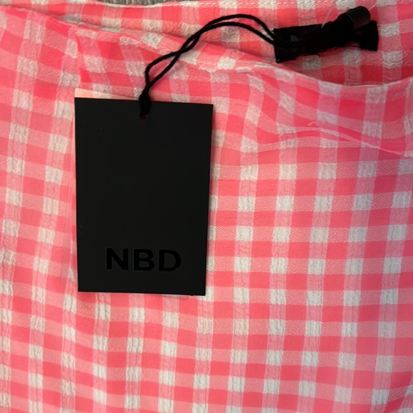 Hot pink checked NBD ayesha skirt from revolve: NWT - Picture 3 of 3